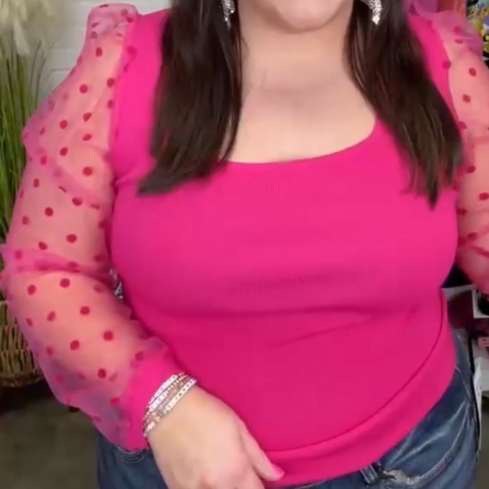 Eesome 1X Hot Pink Polka Dot Sheer Sleeve Blouse - Picture 3 of 15